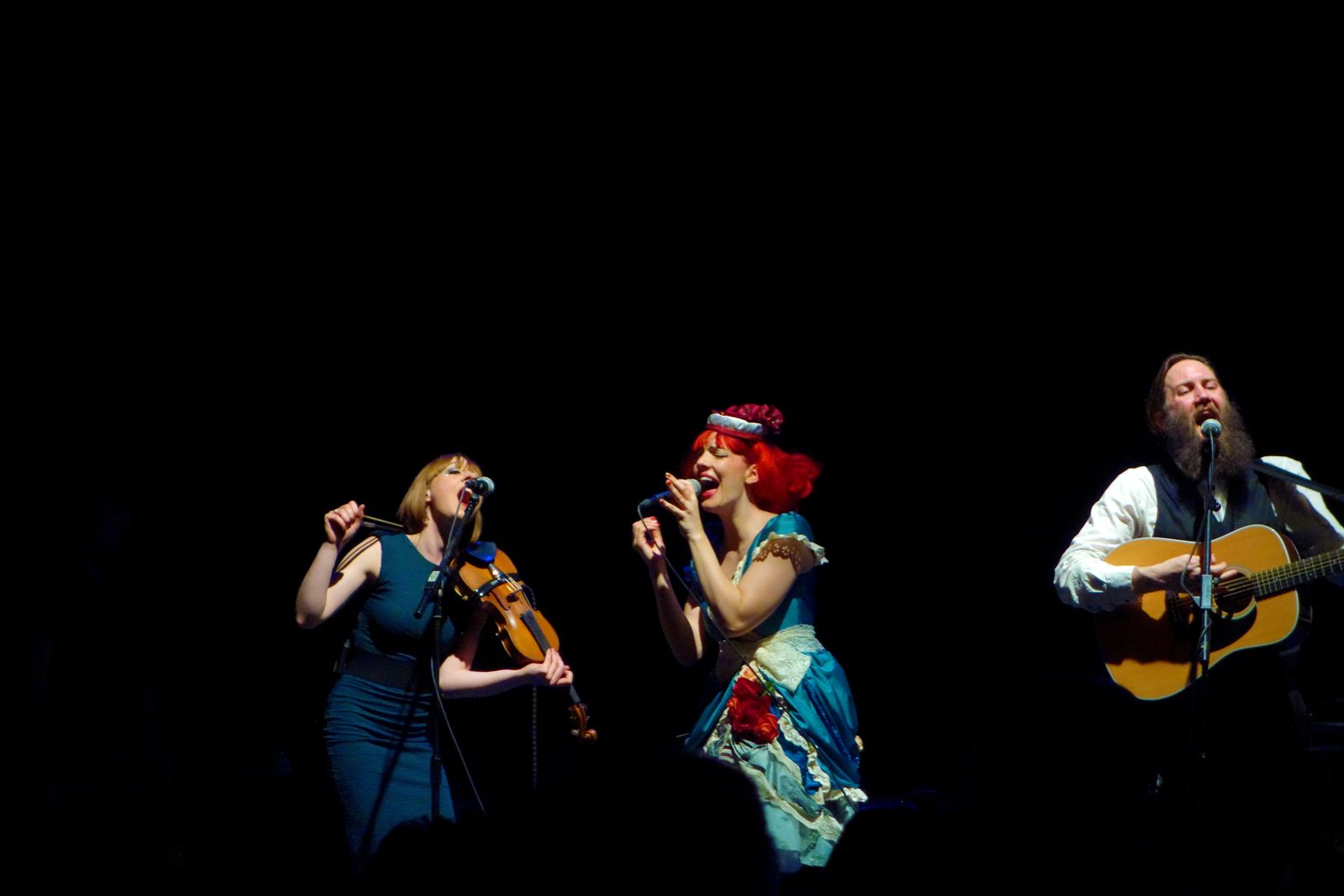 Gabby Young and other Animals